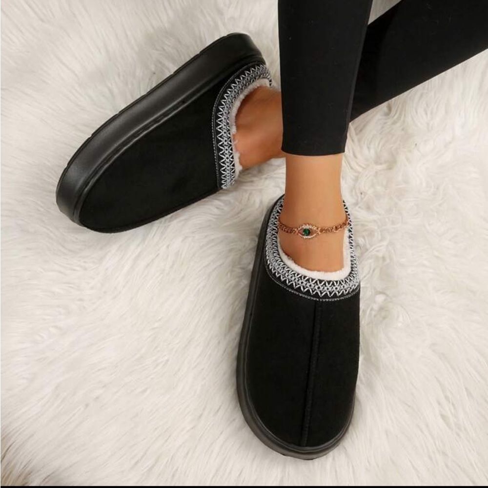 Black Clog Mule Shoes Slippers 6-7